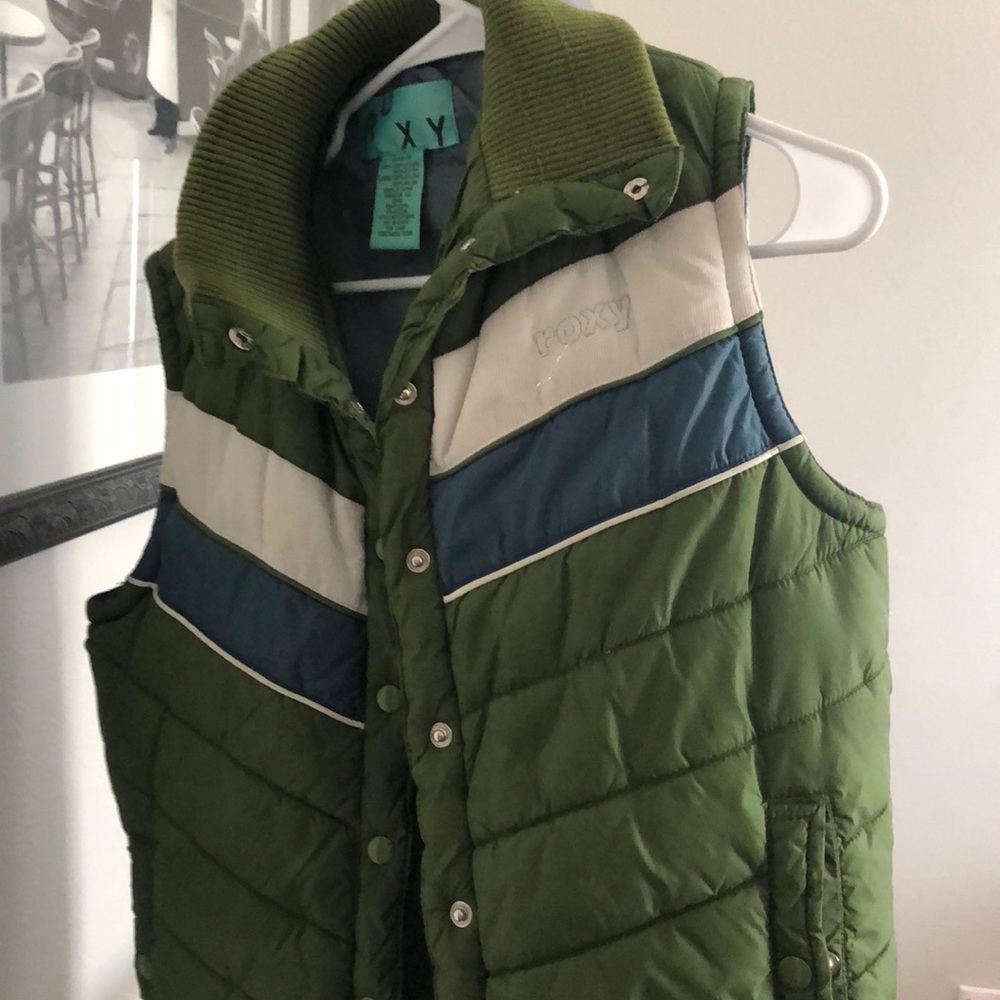 Roxy vest